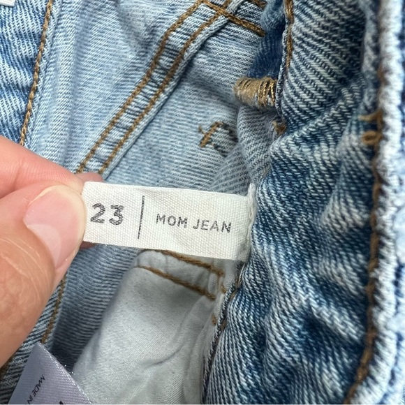PacSun Light Wash‎ Straight Leg Mom Jean, Size 23 - Picture 4 of 9